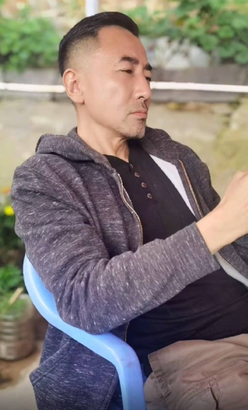 张凯的第二张照片--新界父母相亲团