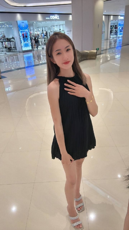 陈丽梅的第一张照片--新界父母相亲团